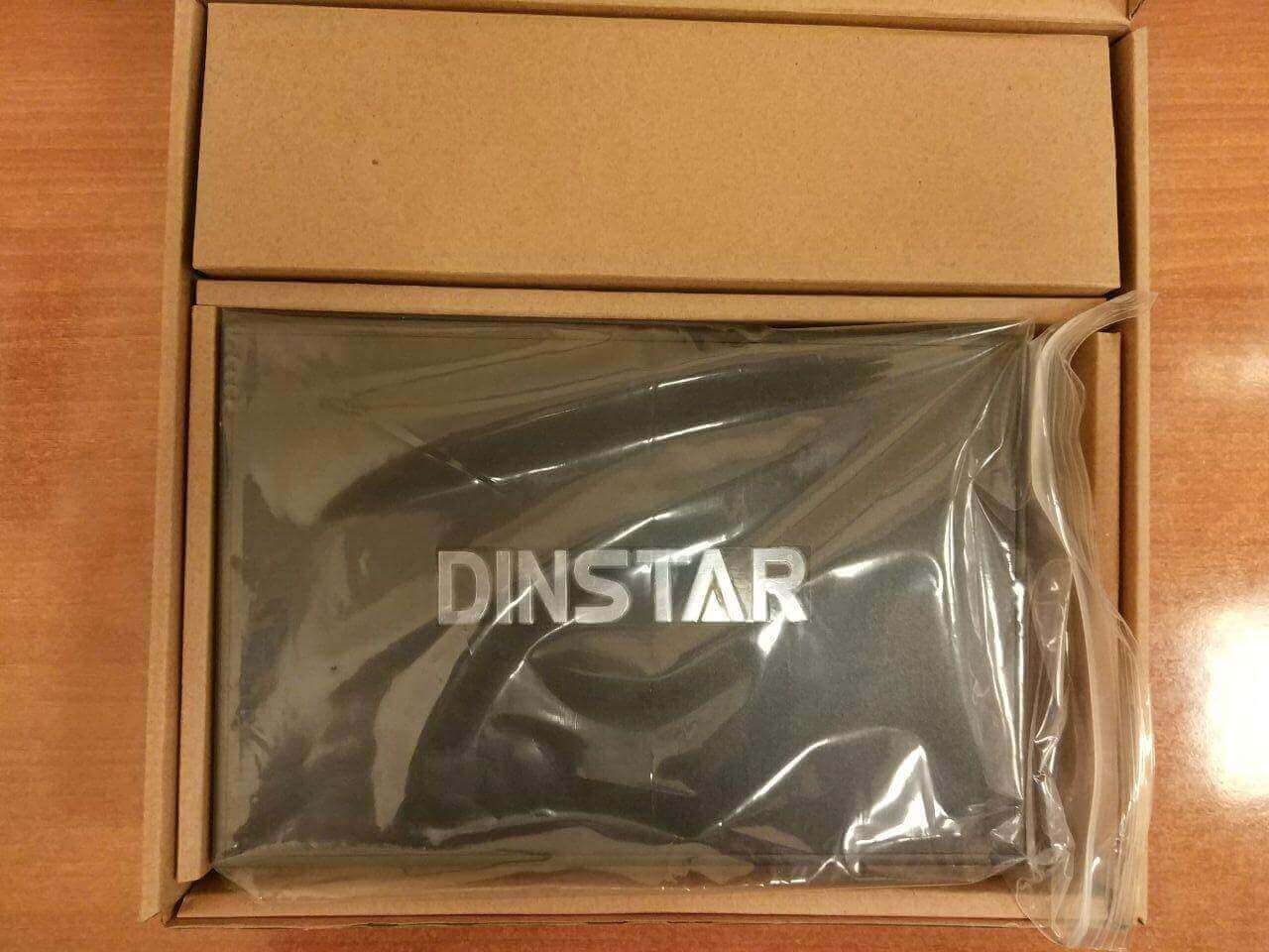 Dinstar MTG200 в коробке